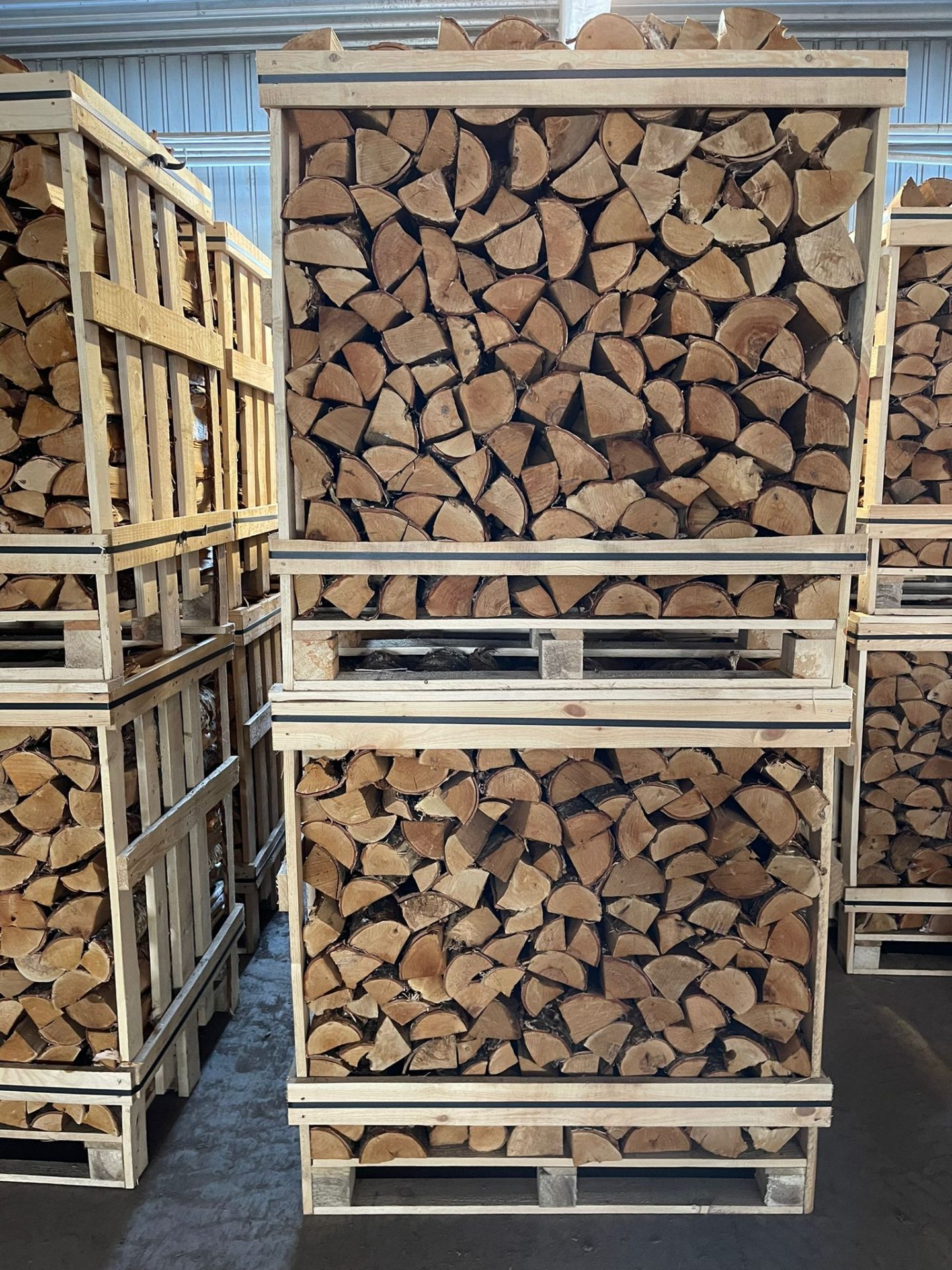 1m³ firewood box
 — SMALL FIREWOOD CRATE — view 3