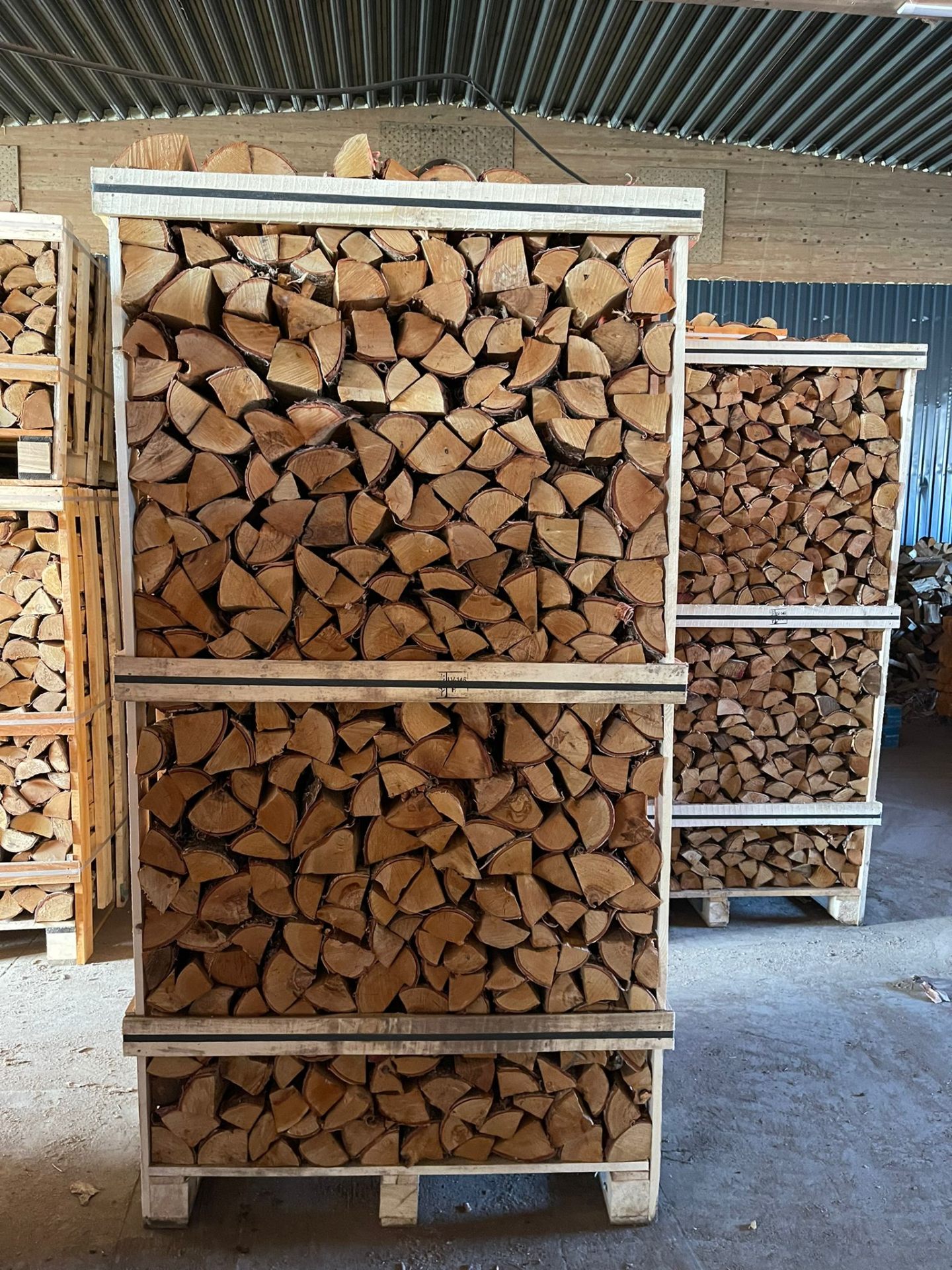 2m³ Kiln-Dried Hardwood Box — LARGE FIREWOOD CRATE — view 7