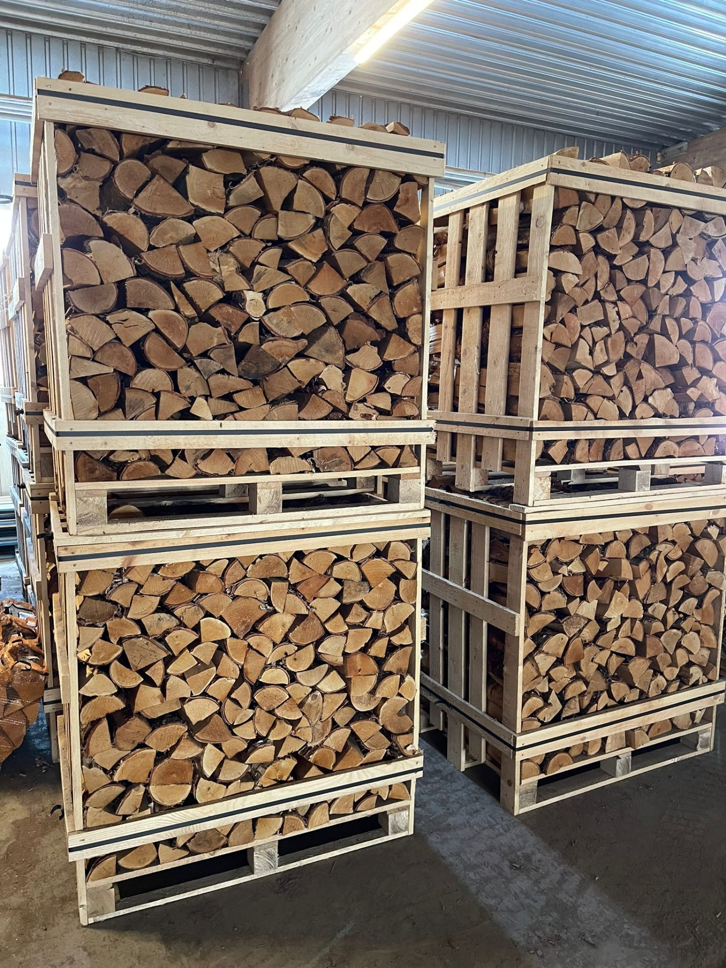 1m³ firewood box
 — SMALL FIREWOOD CRATE — view 4